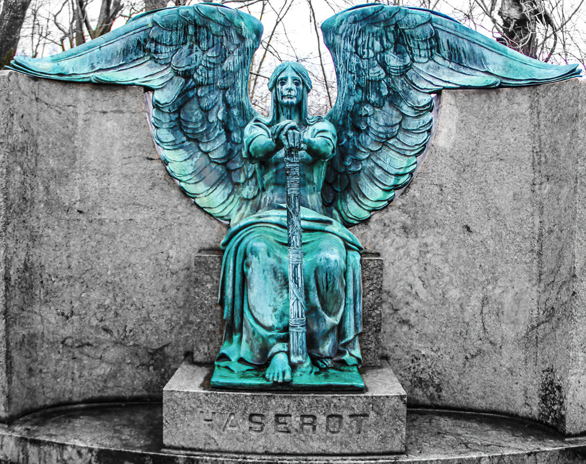 El Ángel de la Muerte Victoriosa | Col2.com