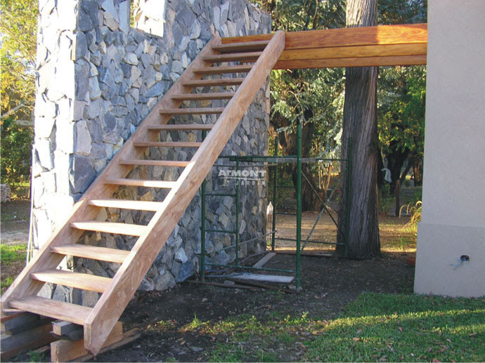 Escalera exterior madera - Materiales de construcción para ...