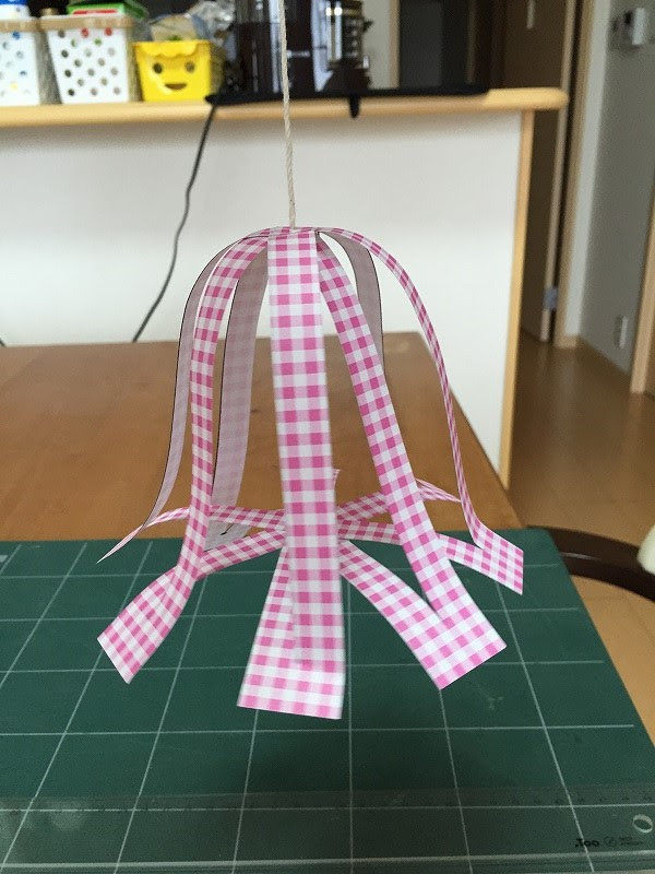 くるくるクラゲの作り方 あそび方 楽しい 科学 実験 教室
