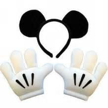 ミッキーの指が４本の理由 ディズニーの裏話