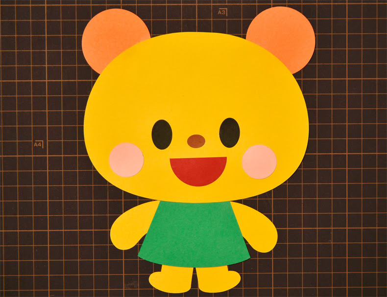壁面飾り 無料ダウンロード型紙で キャラクター くま の壁面飾りを作ってみた 保育園 幼稚園 介護施設 デイサービス 壁面装飾 製作 壁面飾り型紙工房
