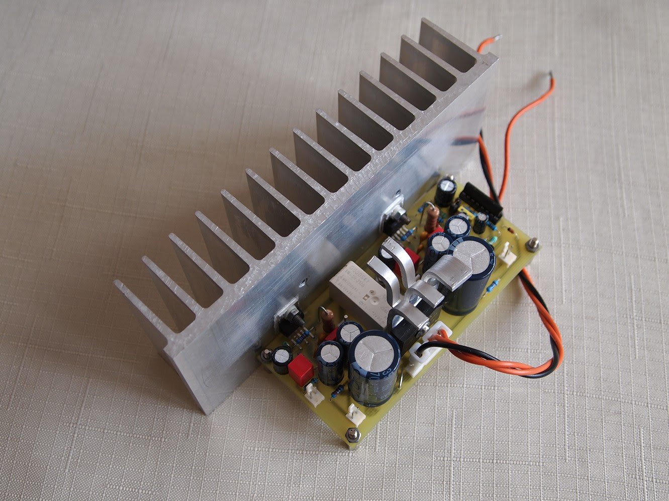 Audio Power Amplifier with TDA2050 Electronics Lab Audio Power Amplifier with TDA2050 Electronics Lab