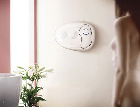Luna Breast Cancer And Lumps Detection Device by Agnes XUE Lishan