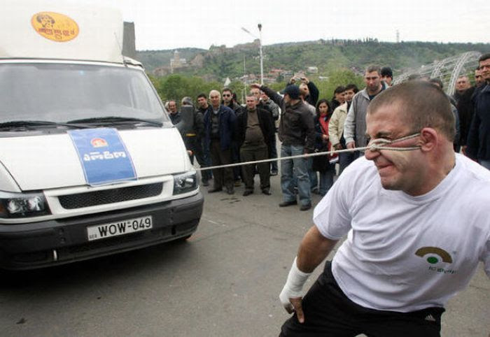 Pulling Things (50 pics)