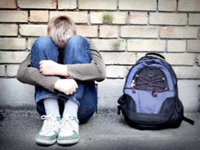 'Biết đâu con bạn cũng là nạn nhân của bạo lực?'