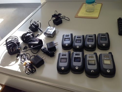 Motorola Tundra Va76r (Locked to At&t) Mp3 Camera Gps At&t -Grey
