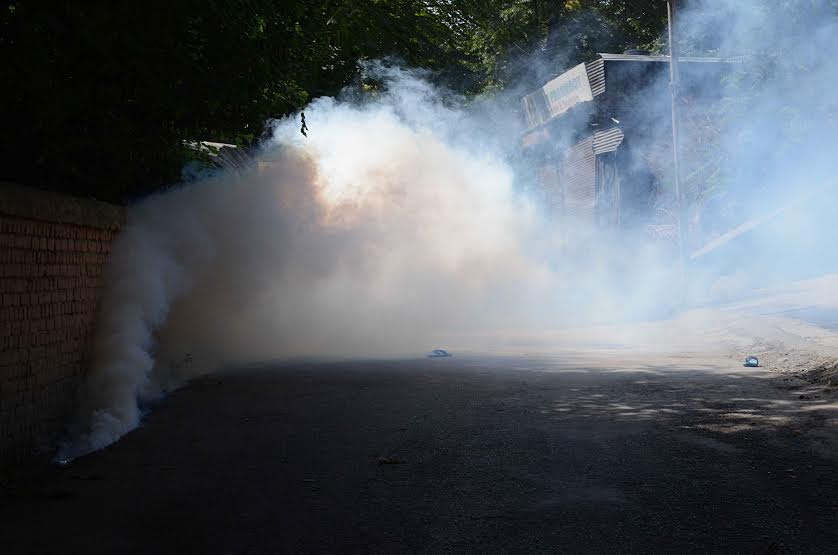 Forces lobbed tear gas shells on unarmed civilians in Srinagar near UN Office on Friday. (KL Image: Bilal Bahadur)