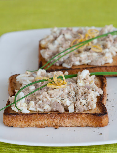 Cod liver toast / Tursamaksasalat