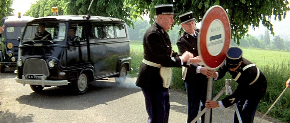 IMCDb.org: 1960 Renault Estafette Microcar Gendarmerie 