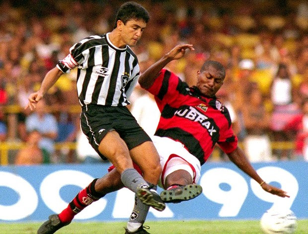 Jorginho Flamengo Bebeto Botafogo arquivo 1999 (Foto: Arquivo / Agência O Globo)