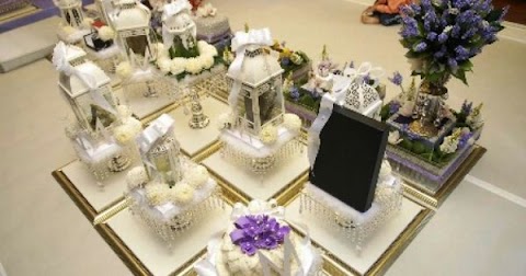 idea hias dulang hantaran putih