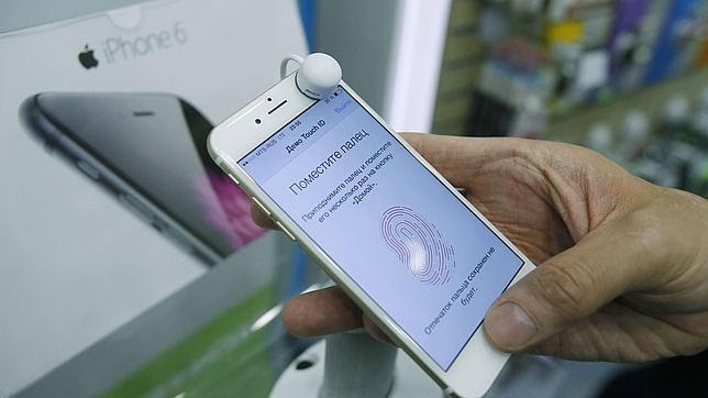 Apple launches new iOS update 8 after failure 8.0.1 