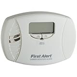 First Alert CO615 Carbon Monoxide Plug-In Alarm with Battery Backup and Digital Display