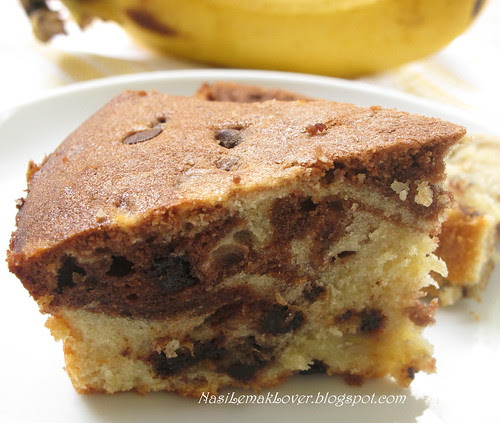 Marble Chocolate Banana Cake 