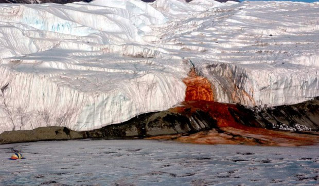 Cataratas de Sangre, Antártida.