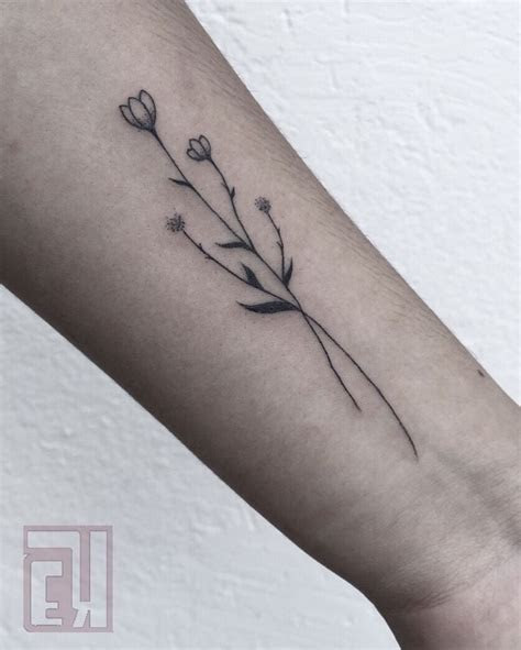 flower tattoos ideas  pinterest