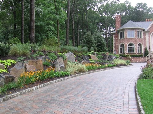 Driveway Landscaping Ideas