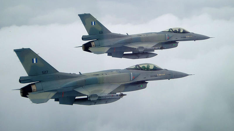 F-16 κατέρριψαν χαρταετό επτάχρονου με εντολή του Πάνου Καμμένου
