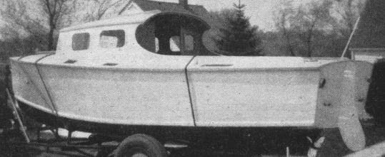 CabinCruisers Dolphin