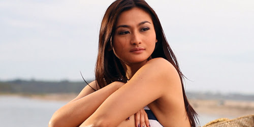 Daftar Para Artis Indonesia yang Beradegan 'Telanjang' di Film http://ift.tt/20kt43r - Berita Artis Indonesia 'Bugil' di Film Terkini Terbaru Hari Ini - Berpenampilan seksi dan menggoda ketika membintangi sebuah film itu mungkin terdengar biasa. Lalu apa jadinya jika tampil tanpa busana alias telanjang dalam film? 