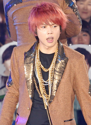 暑い 重い News増田がデザインしたhey Say Jumpの衣装に不満が相次ぐ ジャニーズ研究会