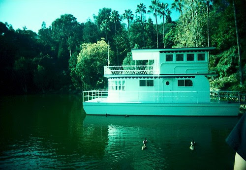 Vivitar Ultra Wide & Slim