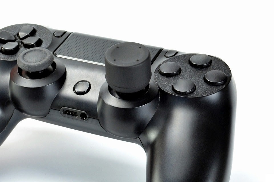 フォートナイト エイムリングスポンジつけて一週間経つんだがキルレ1 8から0 7まで下がったんだが ゲーム特化速報