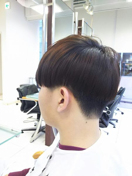 マッシュヘアにしたいけど シャープに見せたい スマートツーブロックマッシュ Takuyaasano Com 淺野 卓矢 くせ毛マスターのブログ