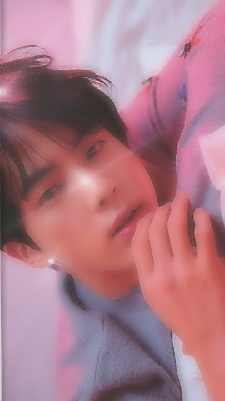bts jin aesthetic 90 s Image by Min SoonGi bts jin aesthetic 90 s Image by Min SoonGi