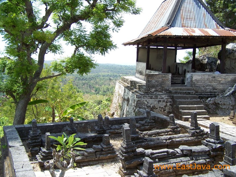 CATATAN KURNIA TRIYULI : PROSES MASUK DAN BERKEMBANGNYA 