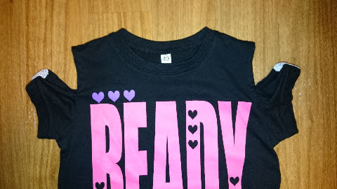 肩出しｔシャツ 簡単 可愛いリメイクｔシャツの作り方 子育てつれづれ知恵袋