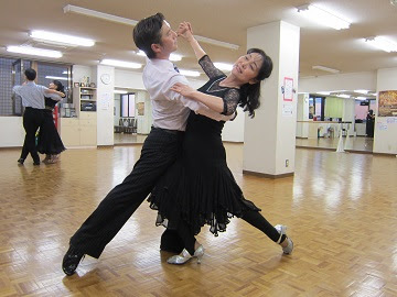柏の社交ダンス教室 ヒコサカダンススタジオ