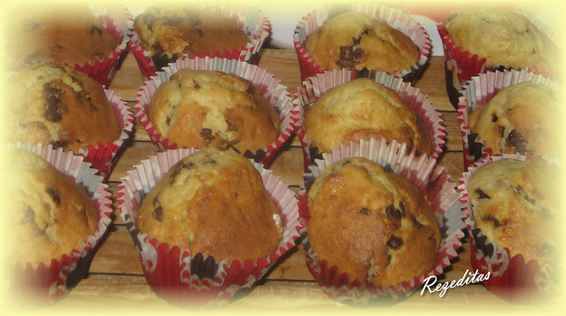 MUFFINS CON PEPITAS DE CHOCOLATE DE XAVIER BARRIGA