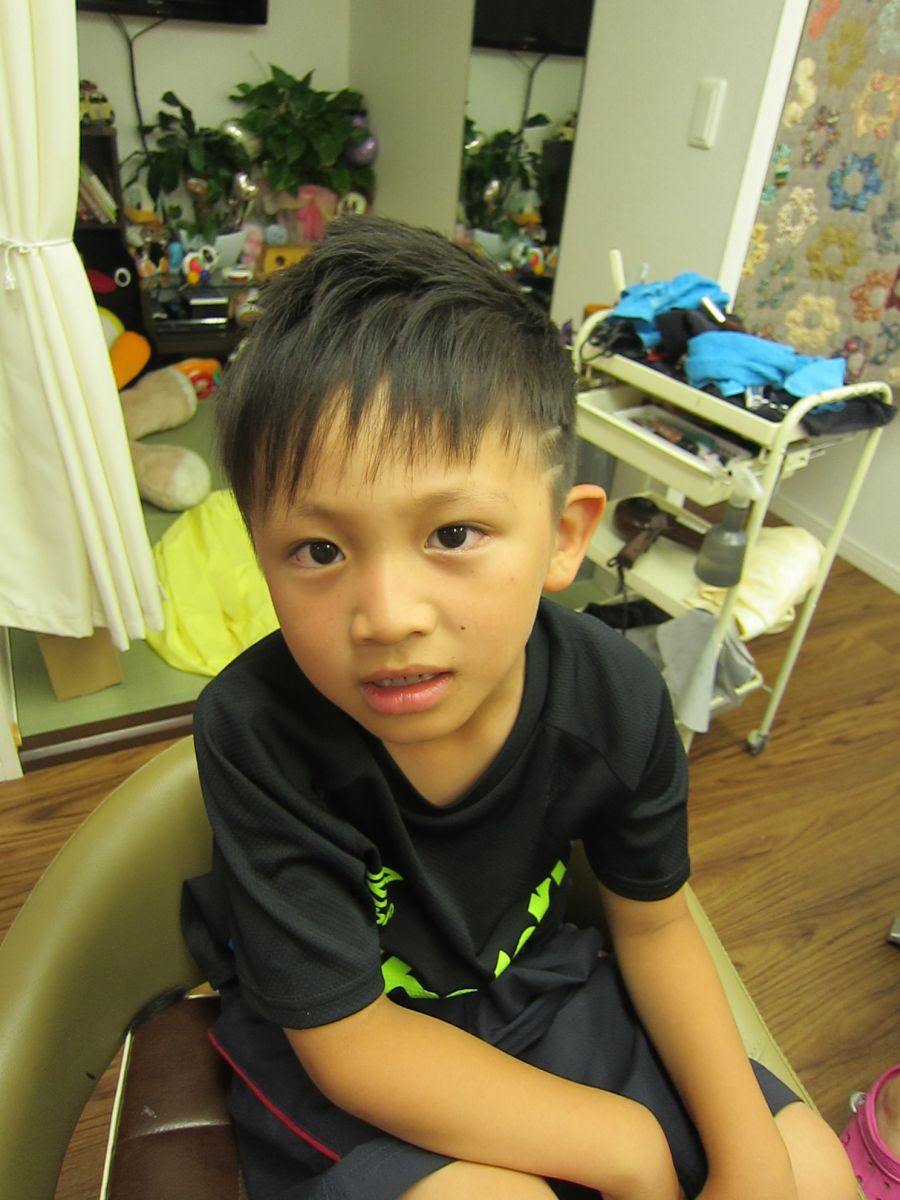 かっこいいっ おしゃれ男の子 スクールカット Hair Salon Laugh ヘアーサロンラフ 松山市城北地区のアットホームな美容室