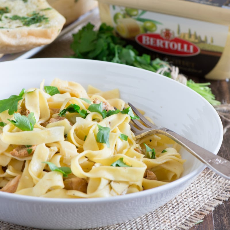 Gennaro Contaldo's delicious recipe for tagliatelle with a quick and easy wild mushroom and garlic sauce. Ready in just 15 minutes so perfect for a quick mid-week dinner and under 250 calories a serving.
