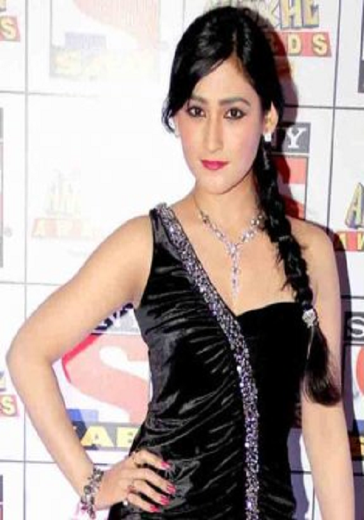 Aditi Sajwan Hd Wallpapers Free Download