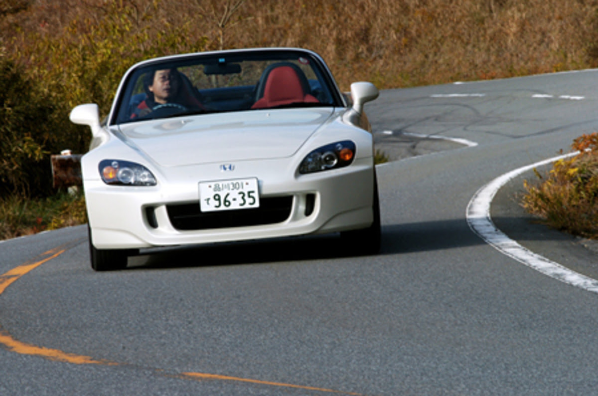 ホンダs00 タイプv Fr 6mt 試乗記 ホンダの気合は1000回転を補う Webcg