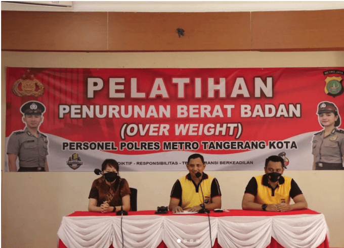 Kapolres Metro Tangerang Kota Membuka Pelatihan Program Penurunan Berat Badan