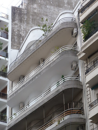 Av Callao 1375
