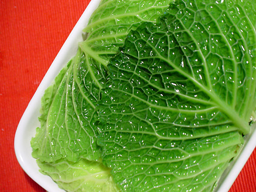 bunte wirsingschichten / colorful layers of savoy cabbage