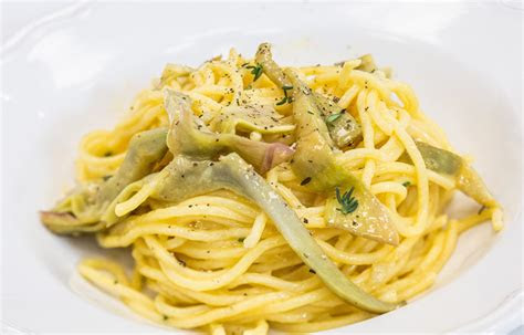 ricetta spaghetti  pasta fresca  carbonara ai