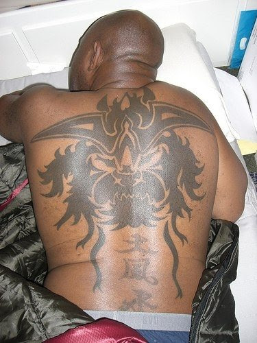 tattoo sterne im gesicht