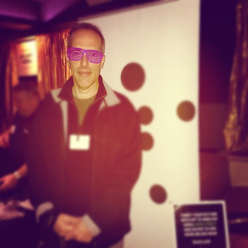 #gdgtbos @belkin crazy glasses