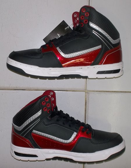  toko  jual  sepatu  basket  original murah  hitam merah