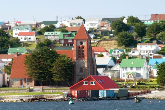 Stanley Catedral na capital das Malvinas será protegida por forças britânicas se um ataque vem