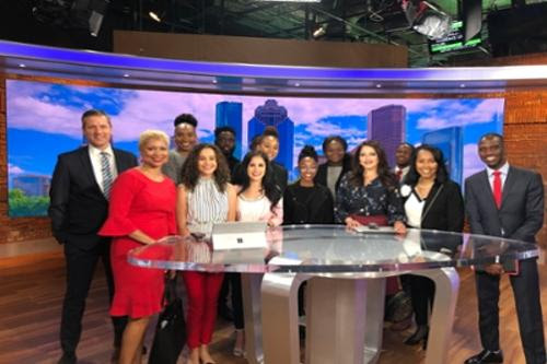 Texas Southern University Students Visit Khou Channel 11 Studios In Houston