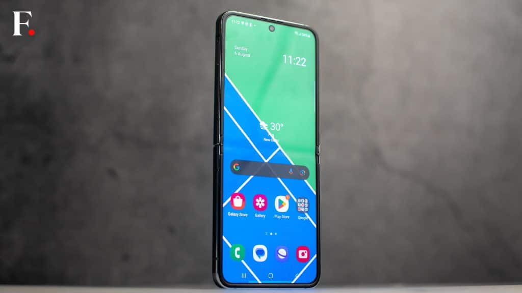 Samsung Galaxy Z Flip 5-03