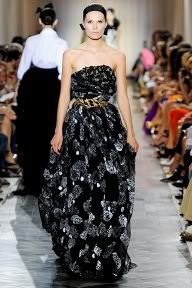 Giambattista Valli Fall 2011 Haute Couture Paris Fashion Week