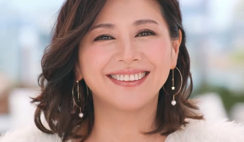 40代のヘアカタログ 40代のヘアスタイルはショートで軽やかに