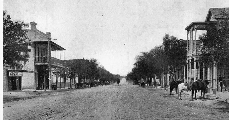 File:Boerne Main Street.jpg